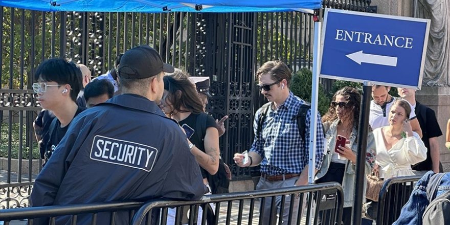 ABD'de öğrenci protestolarının merkezi Columbia Üniversitesi yeni döneme yoğun güvenlik önlemleri altında girdi