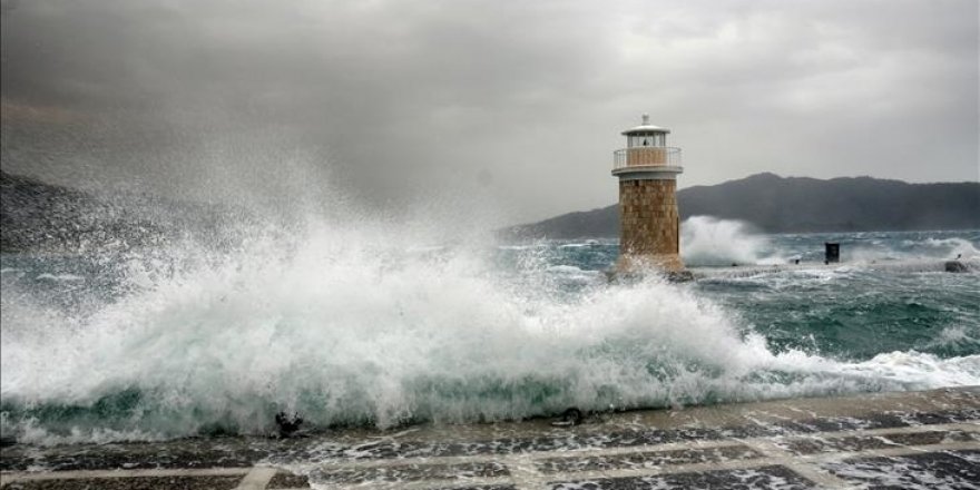 Batı Akdeniz için fırtına uyarısı