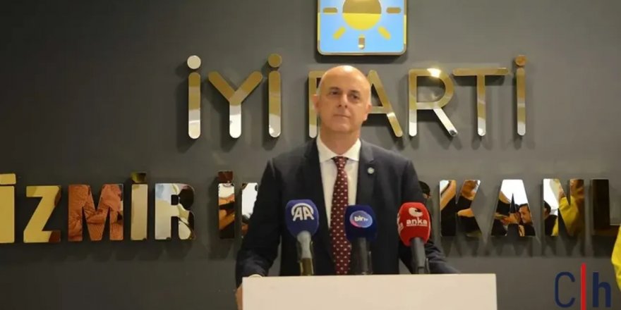 Ümit Özlale İYİ Parti'den istifa etti