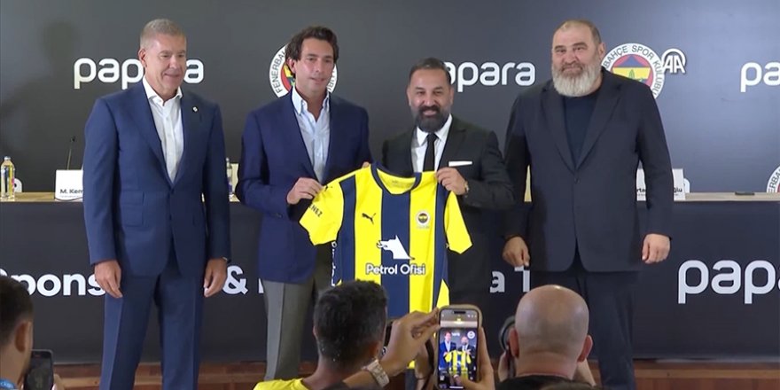 Fenerbahçe, Papara ile 3 ayrı forma sponsorluğu anlaşması imzaladı