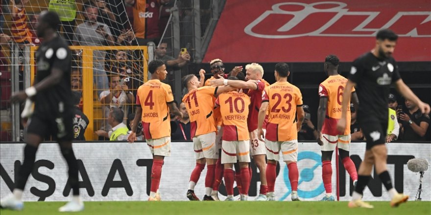 Galatasaray, Çaykur Rizespor'u farklı geçti