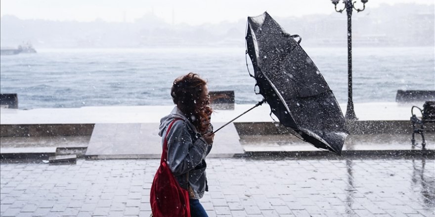 Meteorolojiden fırtına ve kuvvetli yağış uyarısı