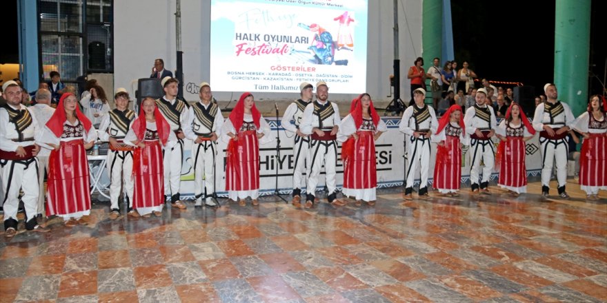 Fethiye’de uluslararası halk oyunları festivali