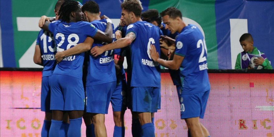 Çaykur Rizespor, konuk ettiği Antalyaspor'u yendi