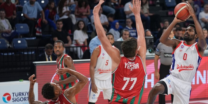 Bahçeşehir Koleji: 82 - Karşıyaka: 68