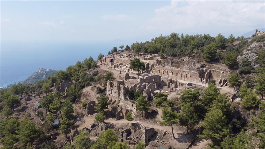 Syedra Antik Kenti "Gece Müzeciliği" için hazırlanıyor