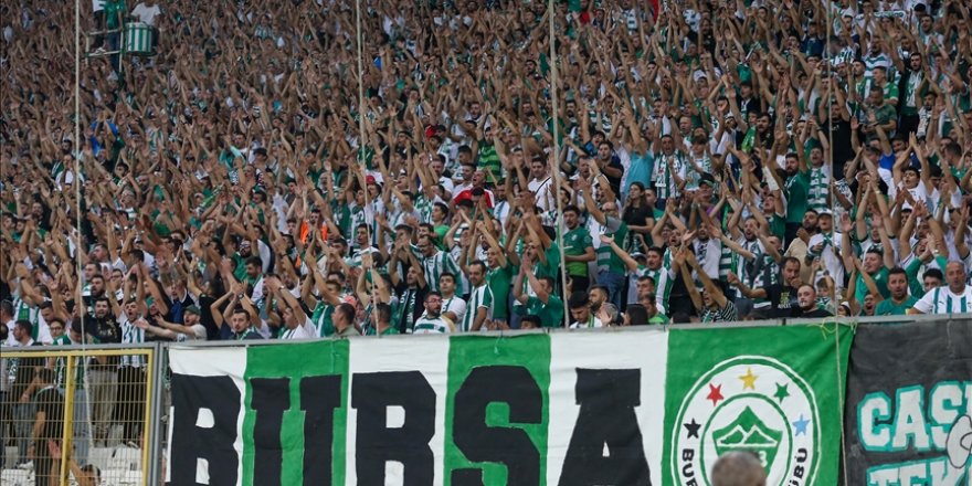 Profesyonel liglerde tek gol yemeyen takım Bursaspor