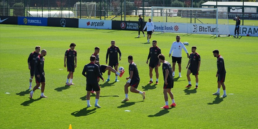 A Milli Futbol Takımı'nda Barış Alper Yılmaz ile Kaan Ayhan, aday kadrodan çıkarıldı