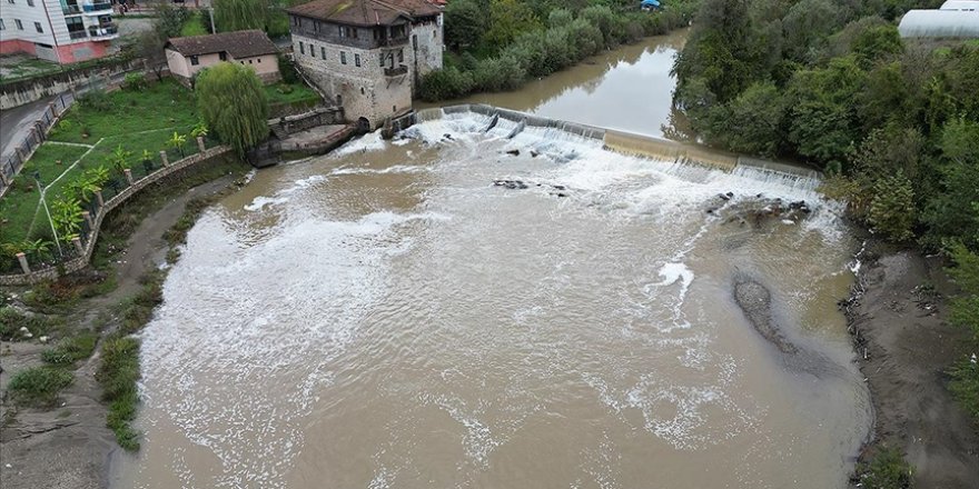 Bartın Irmağı'nın bir bölümünde suyun köpürmesiyle ilgili inceleme başlatıldı