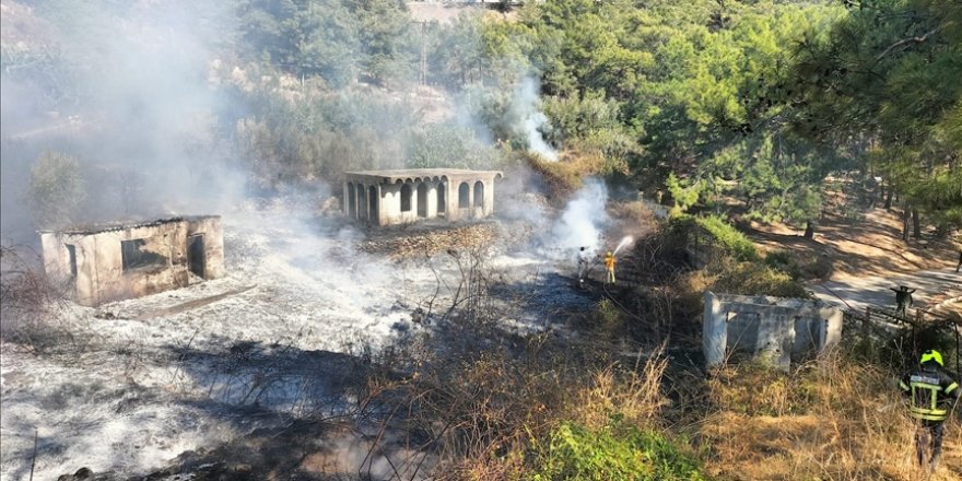 Mersin Anamur'da çıkan orman yangını kontrol altına alındı