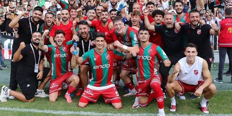 İzmir’de futbol bayramı