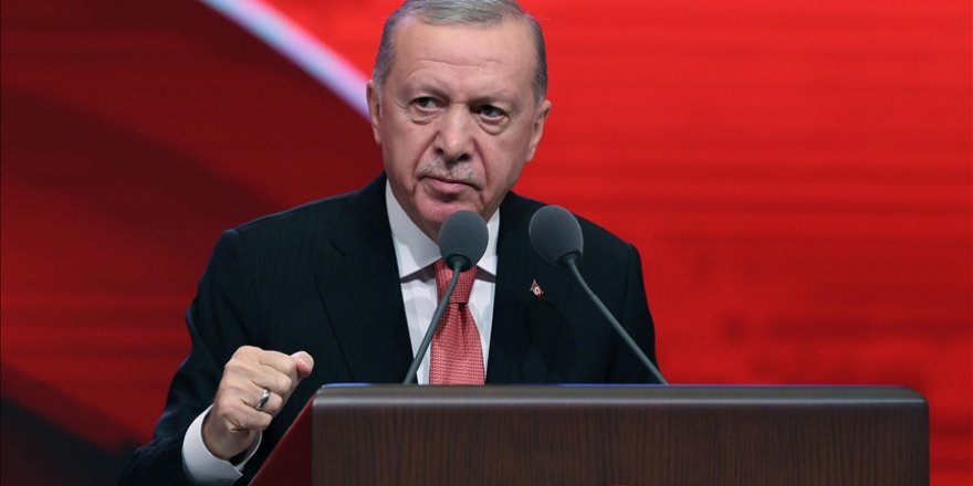 Cumhurbaşkanı Erdoğan: Yeniden ve daha güçlü bir başlangıcın arifesindeyiz