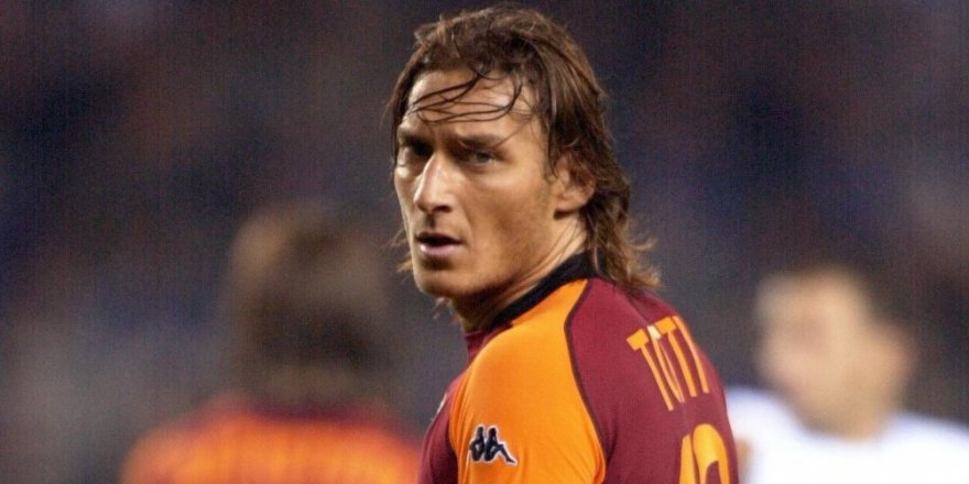 Francesco Totti, Gladyatör 2 filminde yüzbaşı rolünde