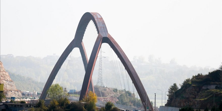 Arnavutluk ile Kosova’yı bağlayan "Büyük Kukes Köprüsü" trafiğe açıldı