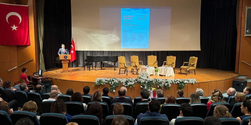 İzmir'de organ bağışı ve nakli paneli düzenlendi