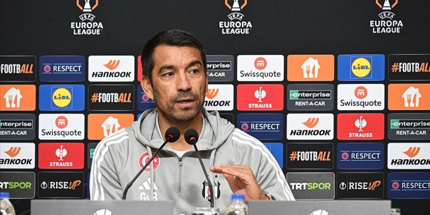 Beşiktaş Teknik Direktörü Giovanni van Bronckhorst: Galibiyetle devam etmek istiyoruz