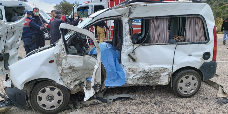 İzmir'de trafik kazası: 1 ölü