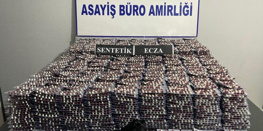 Kütahya'da 58 bin 888 sentetik ecza ele geçirildi