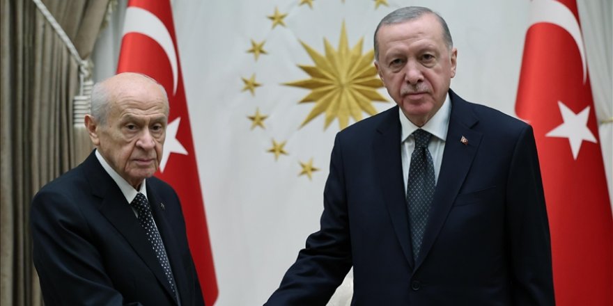 Cumhurbaşkanı Erdoğan, MHP Genel Başkanı Bahçeli'yi kabul etti