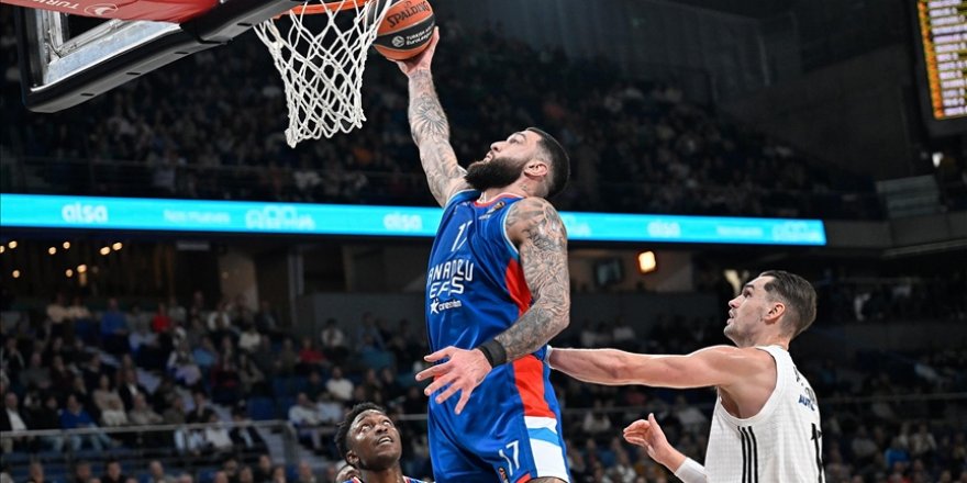 Anadolu Efes, deplasmanda Real Madrid'i mağlup etti