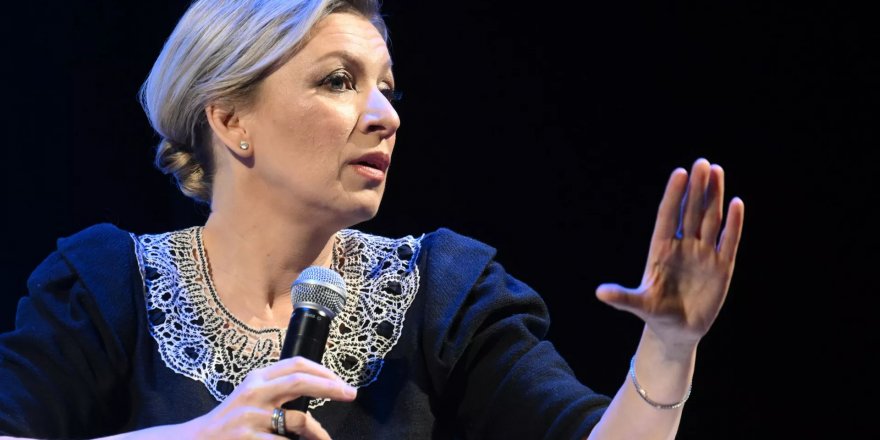 Zaharova: Almanya'da birçok şehir Hitler'in fahri vatandaşlık statüsünü kaldırmadı