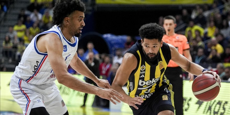 Fenerbahçe Beko, konuk ettiği Anadolu Efes'i yendi