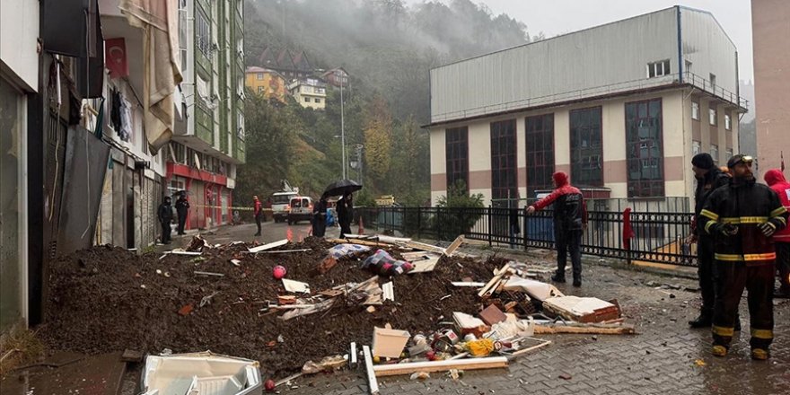 Rize toprak kayması sonucu 1 kişi öldü, 4 kişi yaralandı