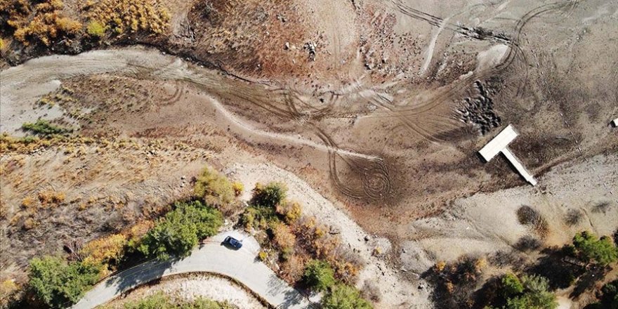 Ula Göleti'nin su seviyesi yağış azlığı nedeniyle düştü