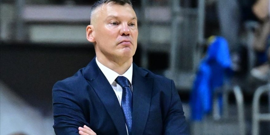 Fenerbahçe Beko Başantrenörü Sarunas Jasikevicius: Belinelli’nin parkede olduğu bölümlere dikkat etmeliyiz