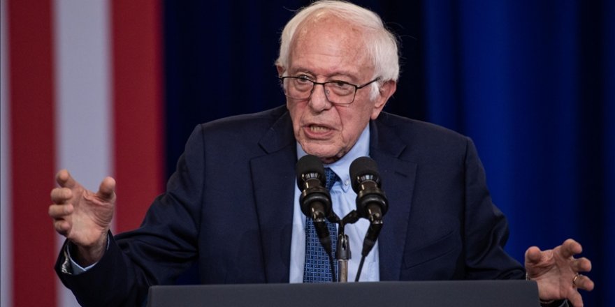 ABD'li senatör Sanders, "ABD, İsrail'in katliamlarının suç ortağı olmayı bıraksın" çağrısı yaptı