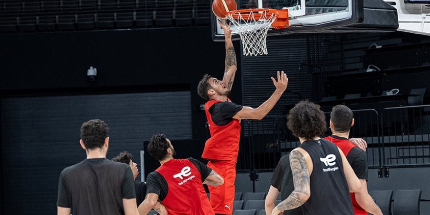 A Milli Erkek Basketbol Takımı, Macaristan hazırlıklarını sürdürdü