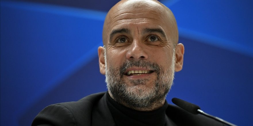 Manchester City, Pep Guardiola ile 2 yıllık yeni sözleşme imzaladı