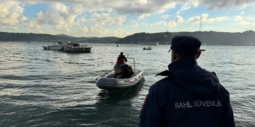 Sarıyer'de denizde kaybolan 2 kişiyi arama çalışmaları sürüyor