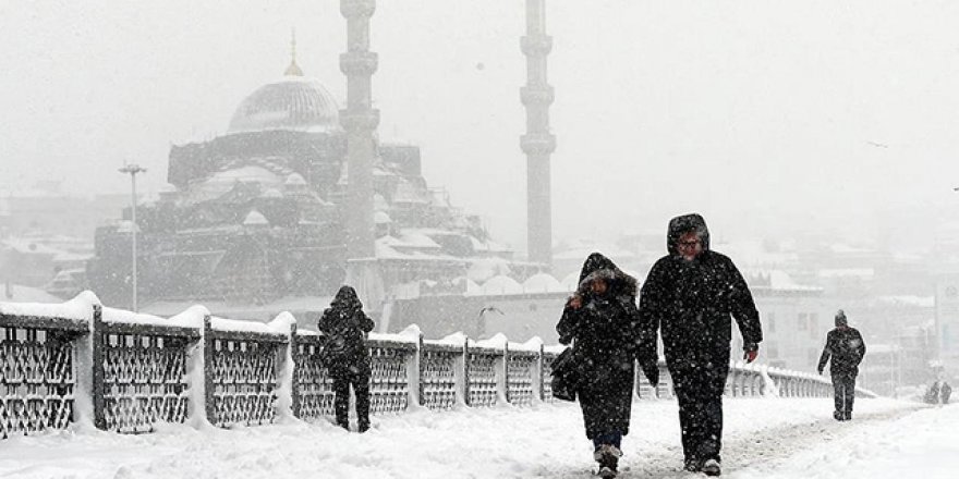 Meteoroloji tahminini güncelledi, 16 il için yeni uyarı: İstanbul'a kar yağışı için tarih verildi