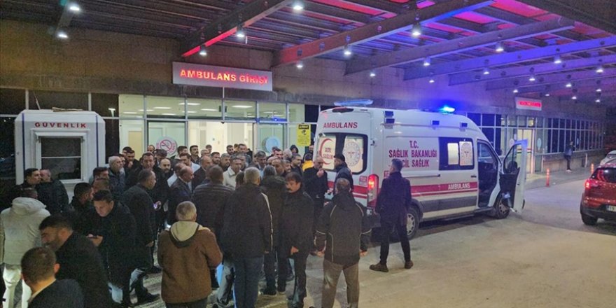 Tokat Belediye Başkanı Yazıcıoğlu zincirleme trafik kazasında yaralandı