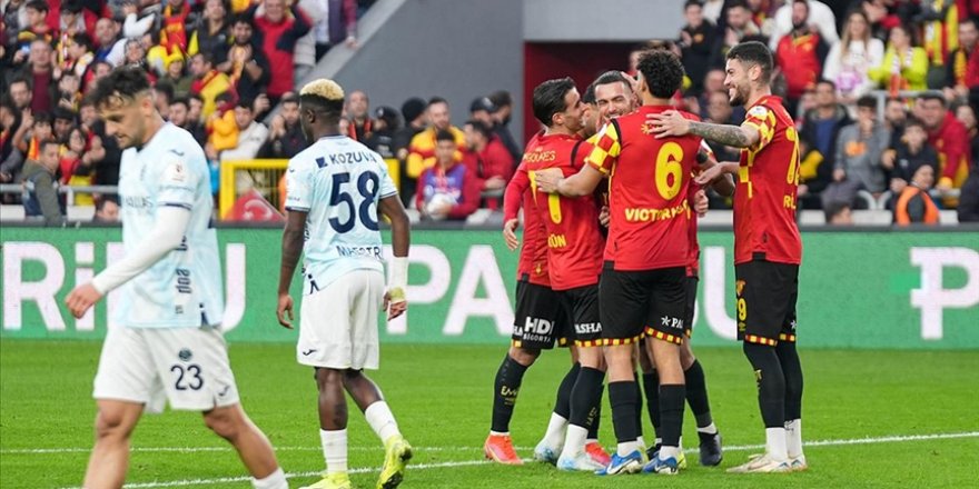 Adana Demirspor'u yenen Göztepe, kendi evinde üst üste 6. galibiyetini aldı