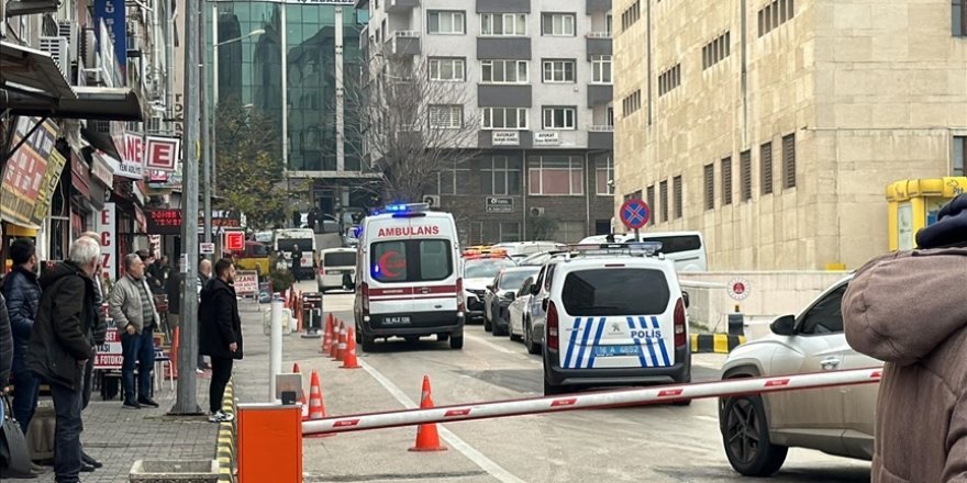 Bursa'da mahkemede açılan ateş sonucu ağır yaralanan Uzman Erbaş Nurettin Yaşar şehit oldu