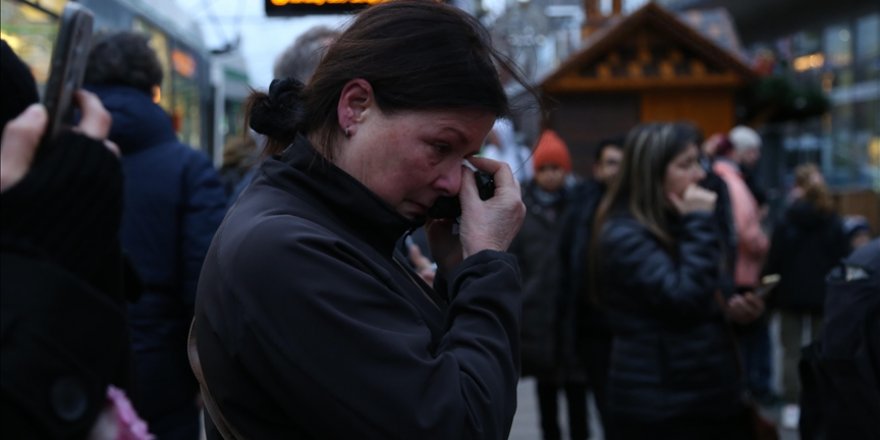 Almanya'da Noel pazarına saldırı sonrası Magdeburg kentinde hüzün hakim