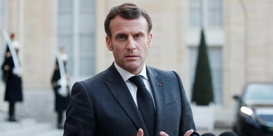 Macron: Rusya’yla ilişkilerde net kırmızı çizgiler çizmeliyiz