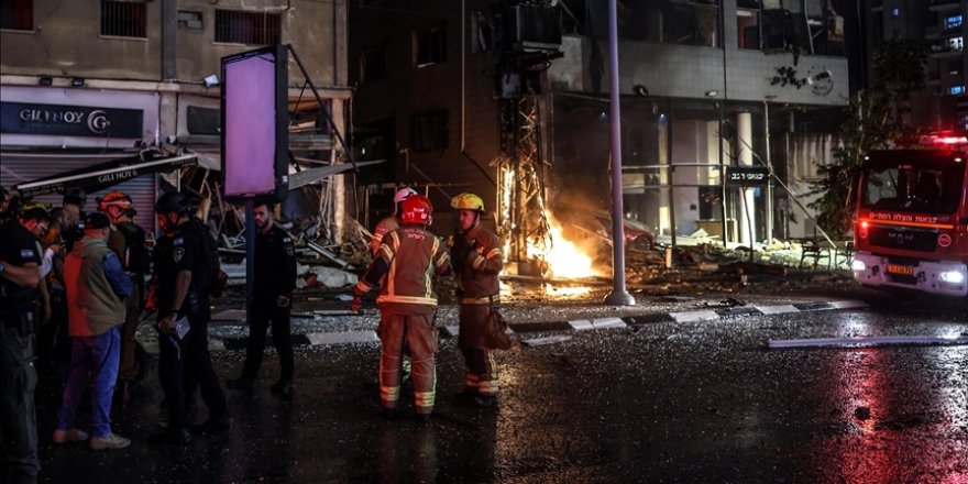 Husiler: İsrail'in Yafa kentinde askeri bir hedefi, süpersonik füzeyle vurduk