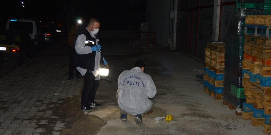 Afyonkarahisar'da pencereden düşen yaşlı kadın öldü