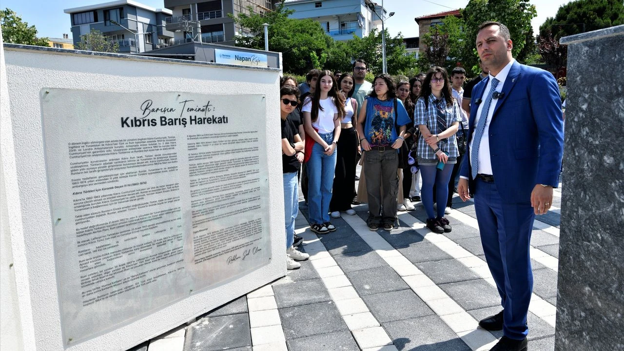 Başkan Eşki öğrencilere Kıbrıs’ı anlattı
