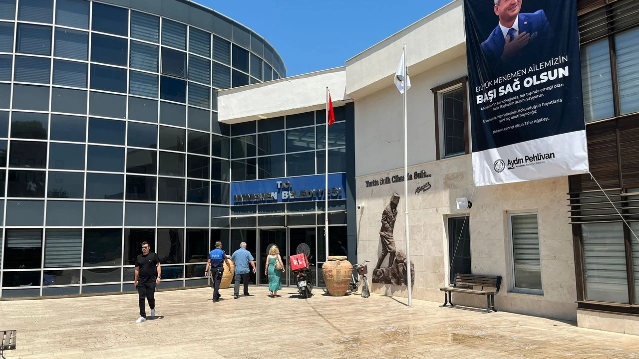 Menemen’de yas günü