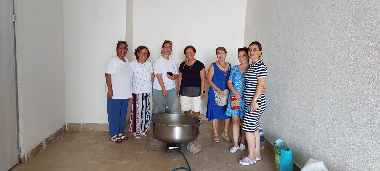 BAYRAKLI TOKİ'DE 5 YIL SONRA AŞURE ETKİNLİĞİYLE DAYANIŞMA BULUŞMASI