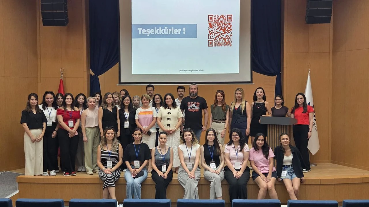 Karabağlar’da bir ilk: Akademi yaz programı hayata geçti