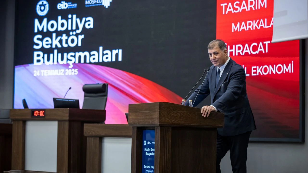 Başkan Tugay, Mobilya Sektör Buluşmaları'na katıldı: Markalaşmaya, emek harcamalıyız