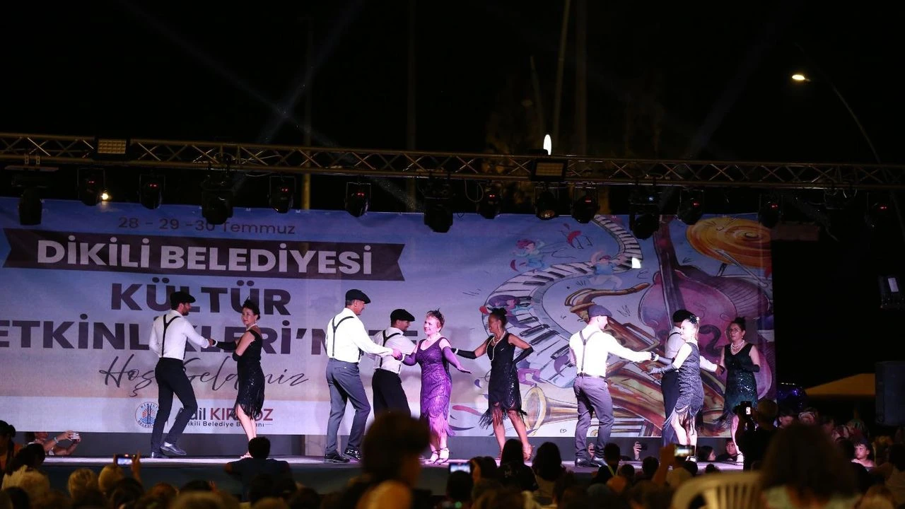Dikili'de dans ve ritim coşkusu!