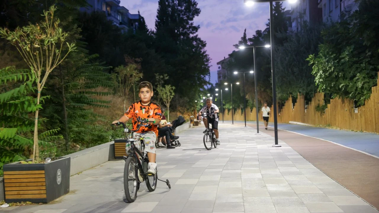 Buca’nın tarihi tren yolu hattı yeniden hayat buldu