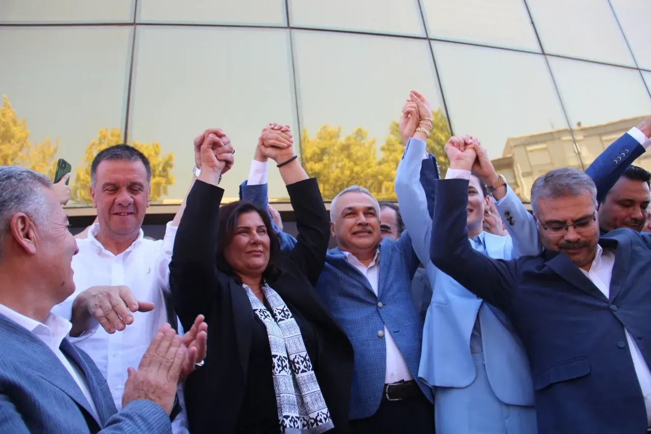 AK Parti’den Büyükşehire Çıkarma