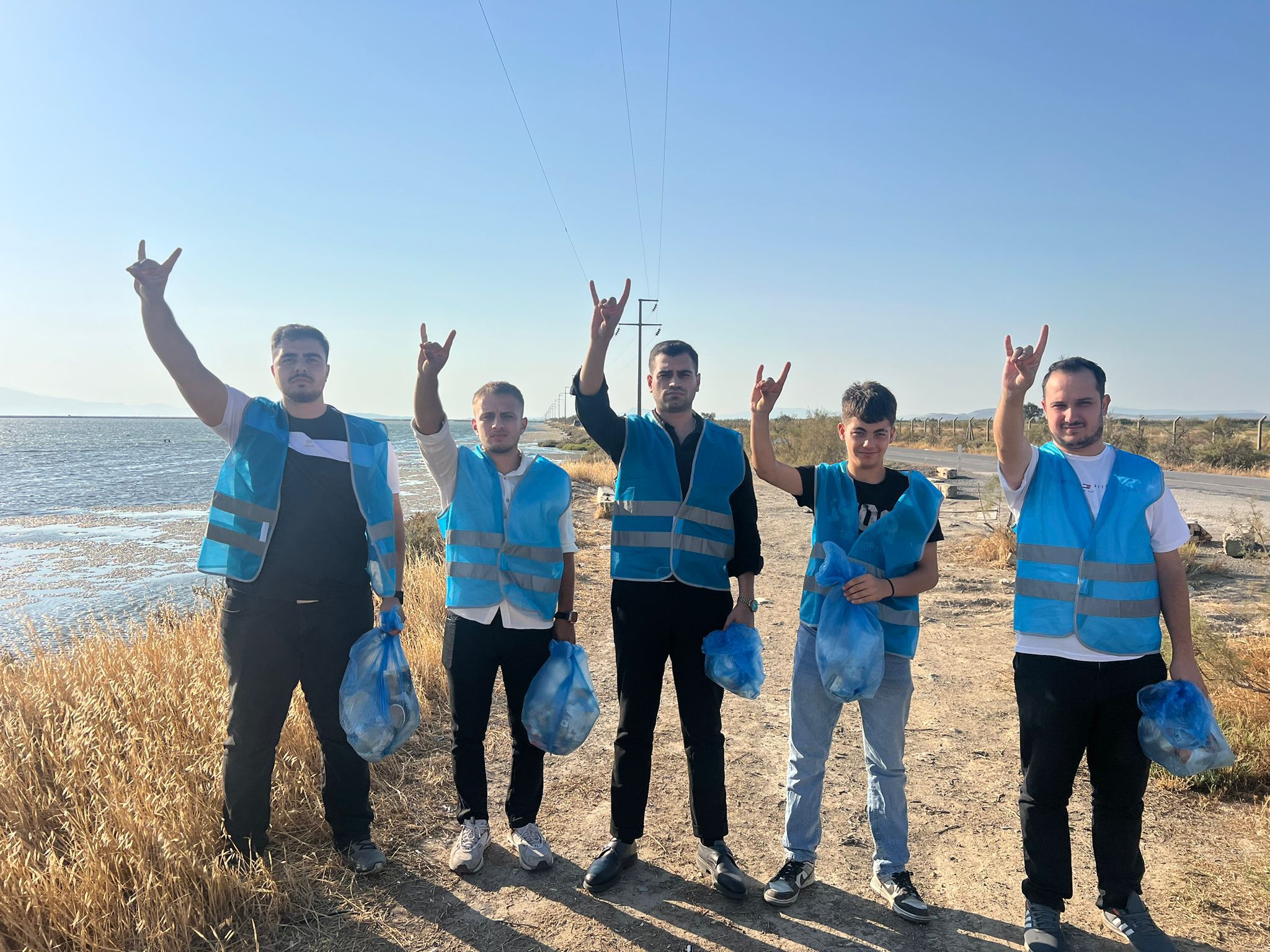 Çiğli Ülkü Ocakları’ndan Örnek Çevre Duyarlılığı